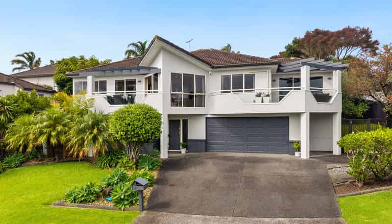 6 Harbour Lights Close, West Harbour