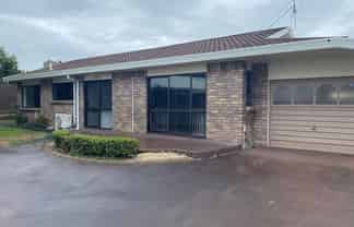 50B Matua Road, Matua