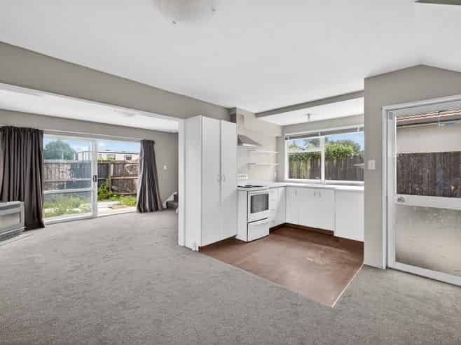 1/194 Hastings Street East, Waltham