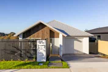 25 Lumino Terrace, Peacocke