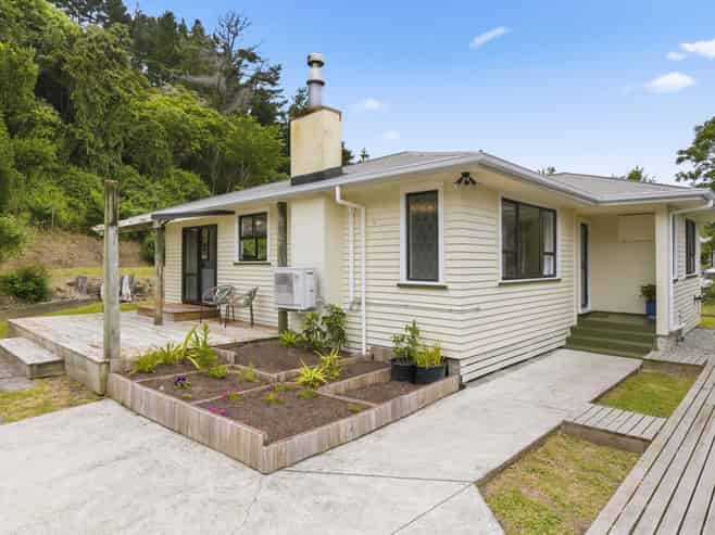 52 Ruahine Street, Paraparaumu