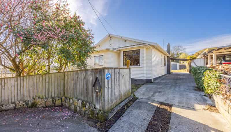 1 Kitchener Street, Waipukurau