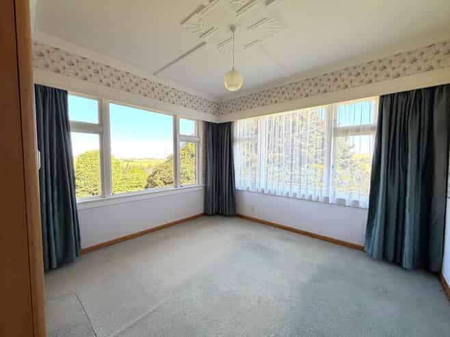 820 Wyndham Valley Road, Glenham