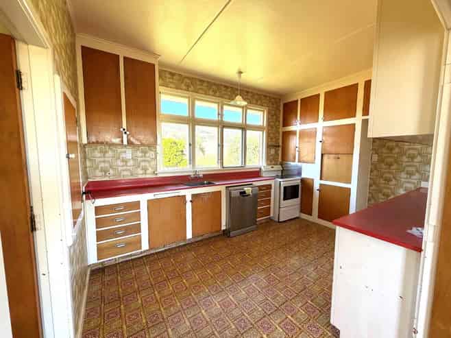 820 Wyndham Valley Road, Glenham