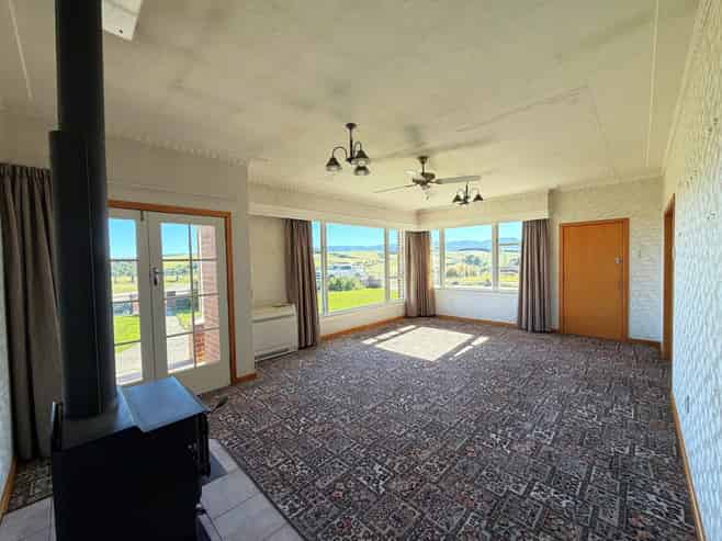 820 Wyndham Valley Road, Glenham