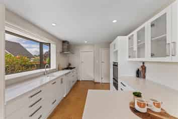 131 Warren Crescent, Hillmorton