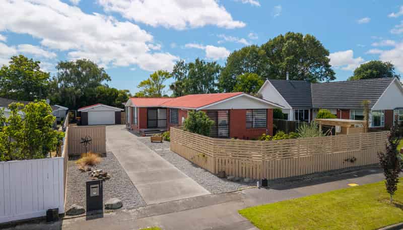 131 Warren Crescent, Hillmorton