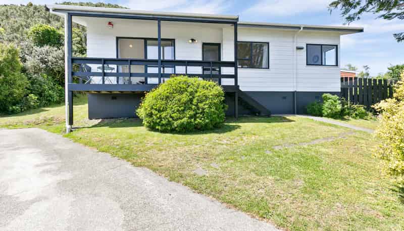115 Montgomery Avenue, Karori