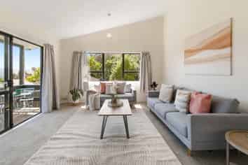 115 Montgomery Avenue, Karori