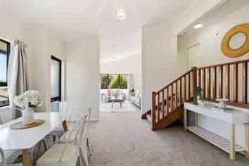 115 Montgomery Avenue, Karori