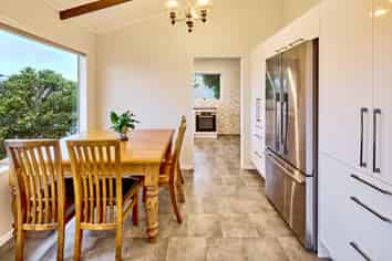 44 Westhaven Drive, Tawa