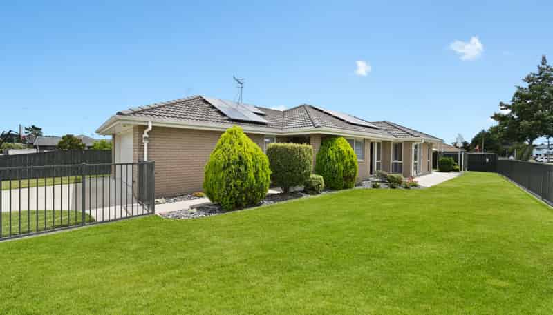 2 Astor Avenue, Dinsdale