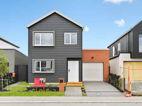 4 Earp Crescent, Greenhill Park