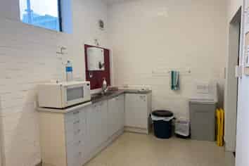 Positioned in the Gateway to the CBD