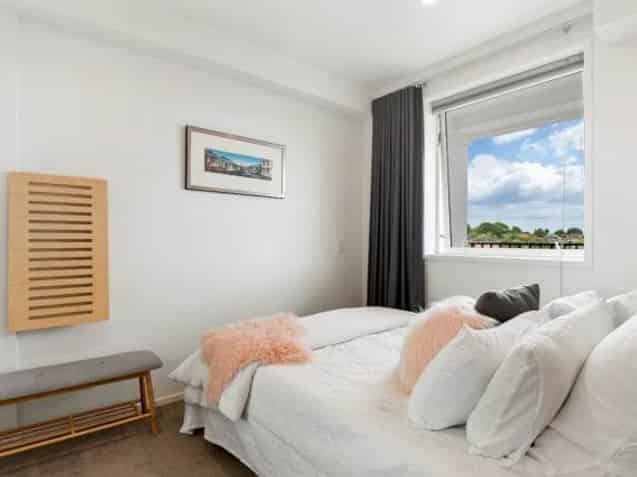 211/1A Soljak Place, Mount Albert