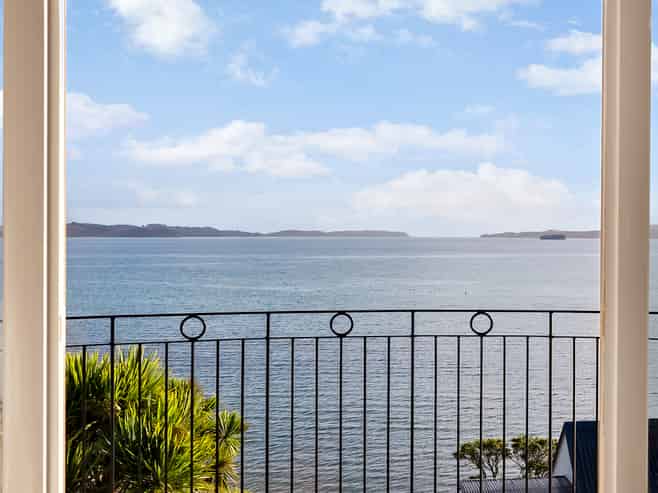 43 Mariners Grove, Algies Bay