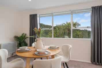 2/14 Doris Gordon Crescent, Crofton Downs