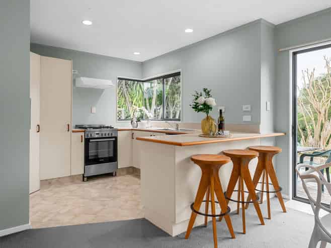 23 Kingsway Crescent, Forest Lake