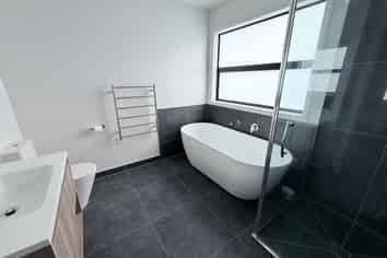 122 Godfrey Drive, Orewa