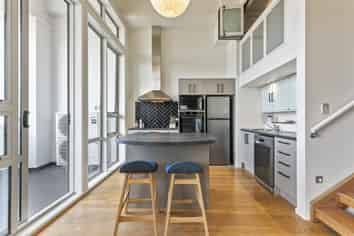 114/107 Thorndon Quay, Pipitea