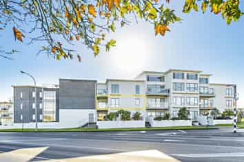 1K/136 Stancombe Road, Flat Bush