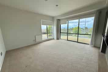 1K/136 Stancombe Road, Flat Bush