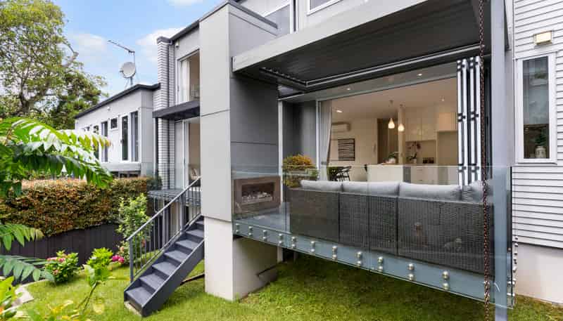 17B St Georges Bay Road, Parnell