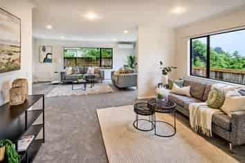 5 Bishops Glen, Tawa