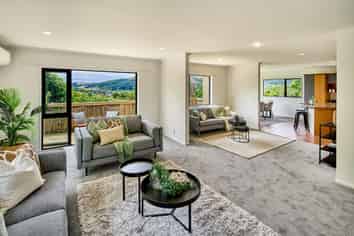 5 Bishops Glen, Tawa