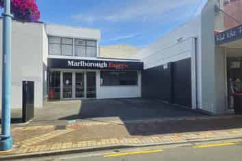CBD Office | Ground Floor | 3 Car Parks