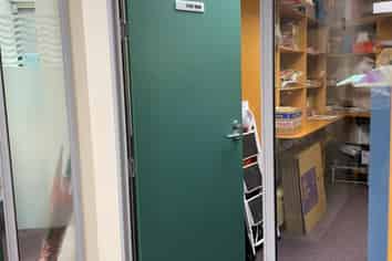 Functional large scale office