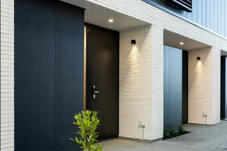 Flat Bush-Brand new Terrace House – pohled 4