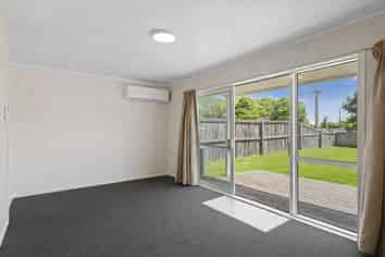 55 Momorangi Crescent, Redwood