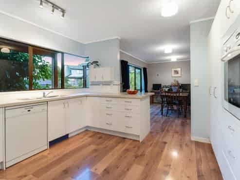 14 Niagara Crescent, Lynfield