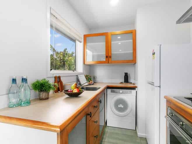 10G Sylvan Avenue East, Mount Eden