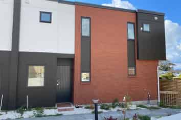 8/72 Alfriston Road, Manurewa East