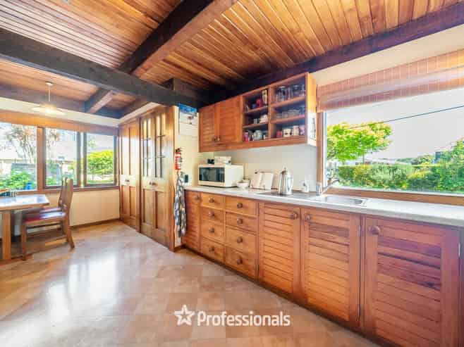 106 Epuni Street, Epuni