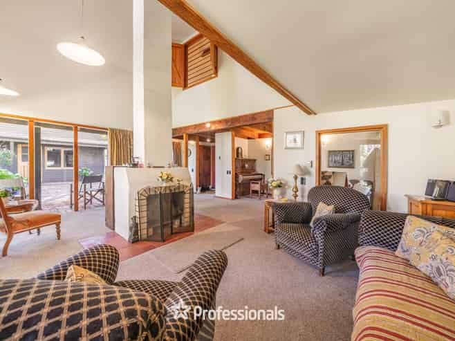 106 Epuni Street, Epuni