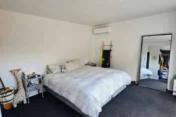 30 Grendon Road, Titirangi