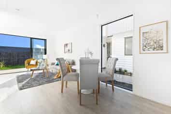 6/101 Botany Road, Botany Downs