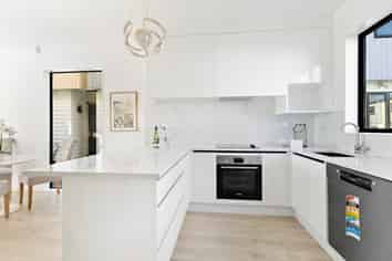 6/101 Botany Road, Botany Downs