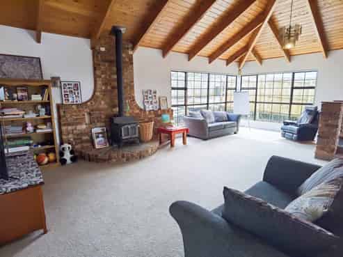 6 Westglen Place, Henderson