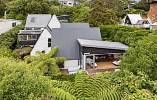 64 Ranui Crescent, Khandallah