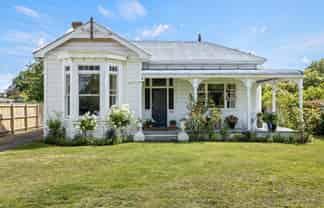 11B Peakes Road, Saint Johns Hill