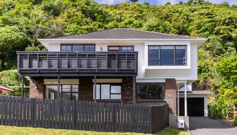 42 Vasanta Avenue, Ngaio