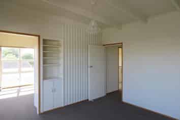 1/14A Burns Street, Westown