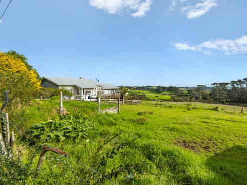 458 Don Buck Road, Massey