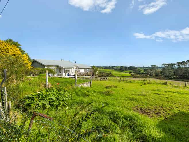 458 Don Buck Road, Massey