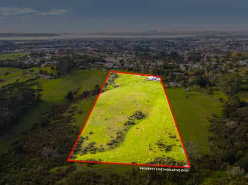 458 Don Buck Road, Massey