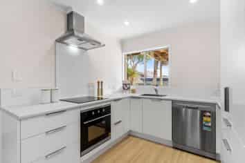 11B Steen Place, Mangere Bridge